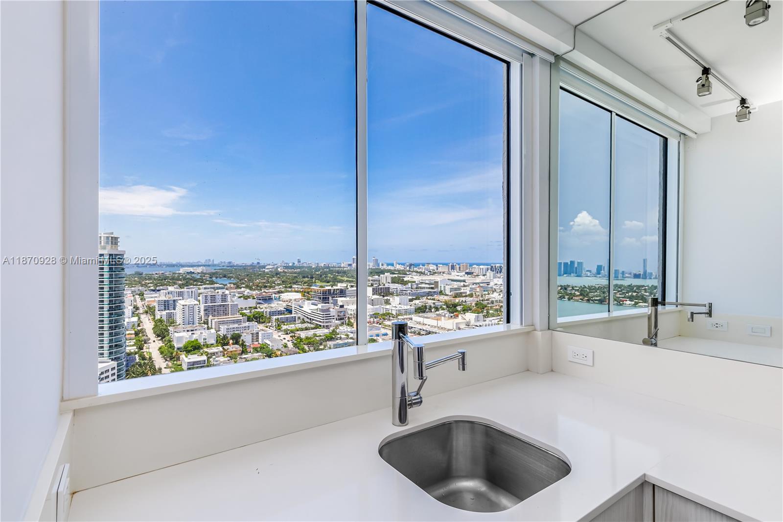 1330 West Ave # 3201