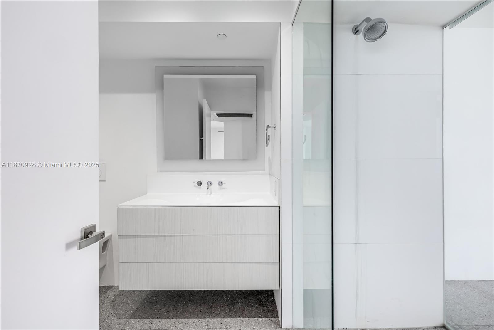 1330 West Ave # 3201