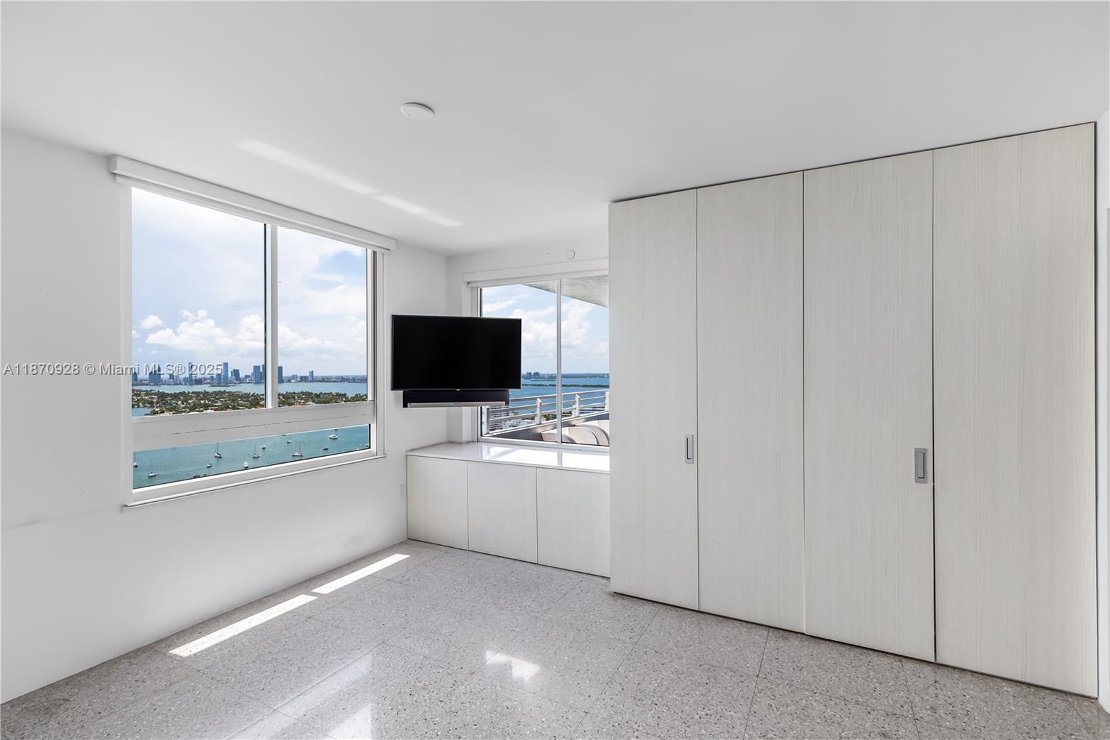 1330 West Ave # 3201