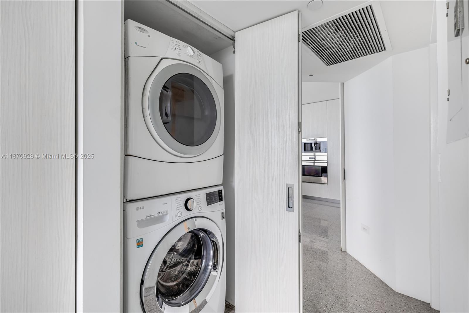 1330 West Ave # 3201