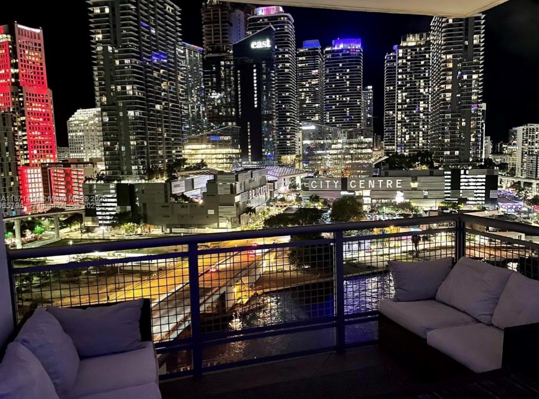 350 S Miami Ave Unit: 1808