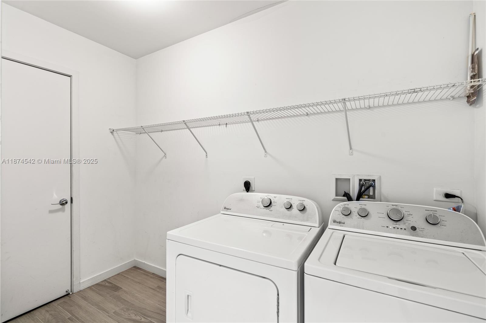 999 SW 1st Ave Unit: PH08