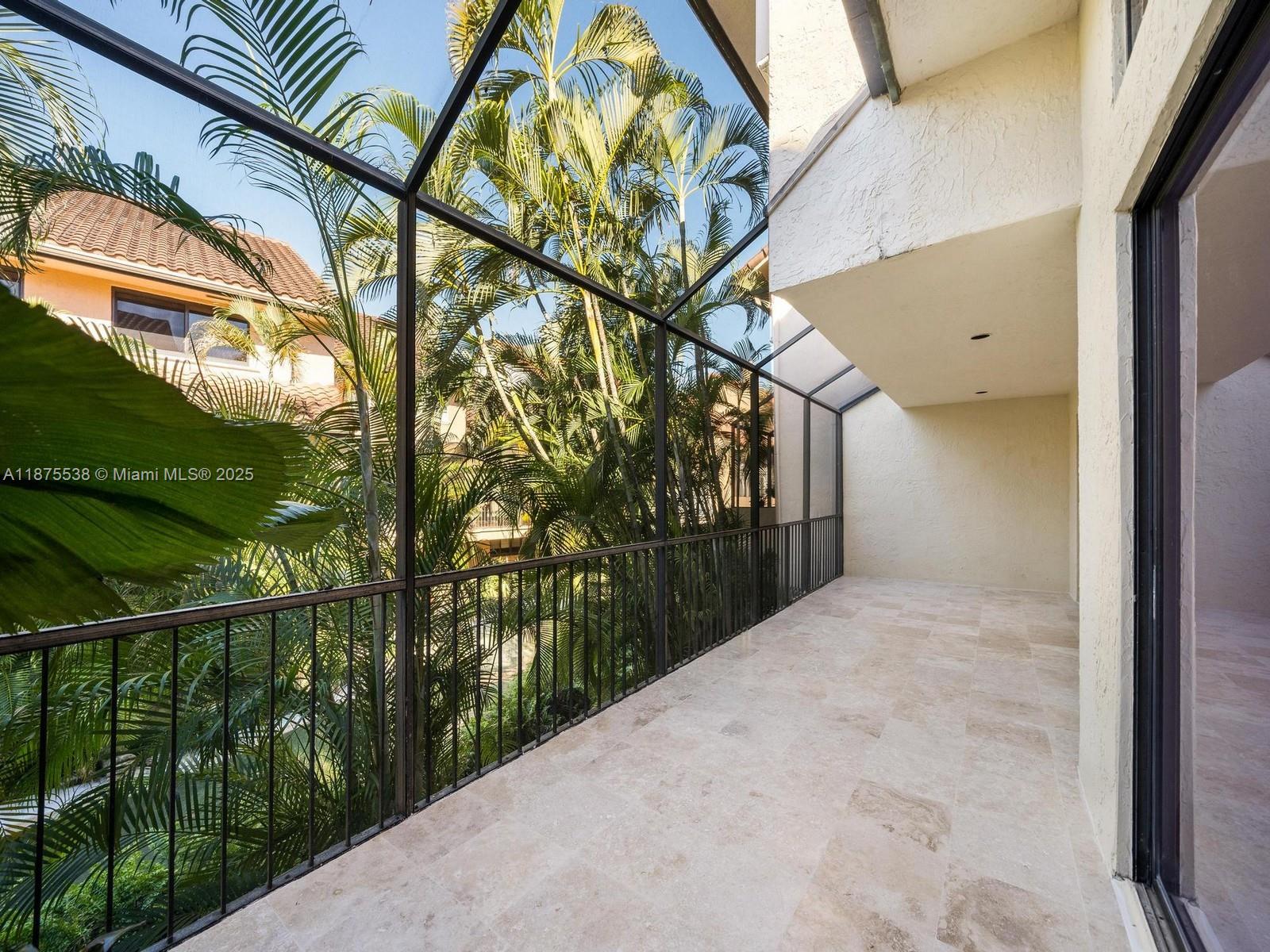 2000 S Bayshore Dr # 61