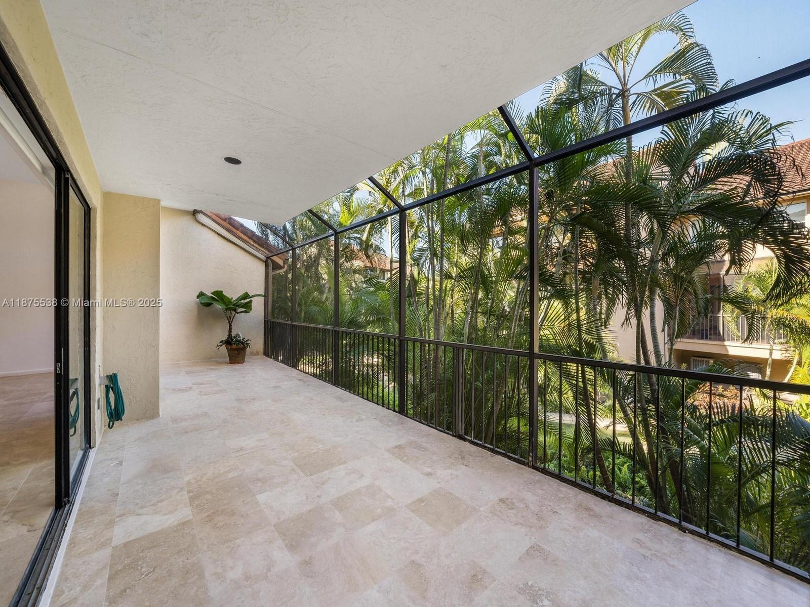 2000 S Bayshore Dr # 61
