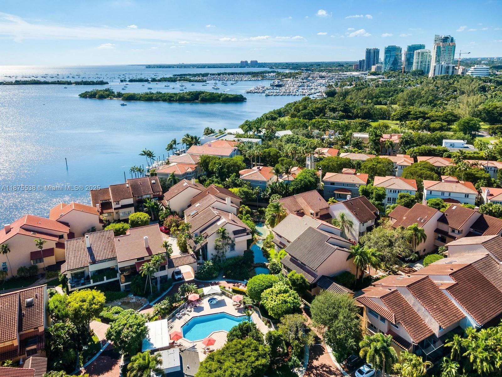 2000 S Bayshore Dr # 61