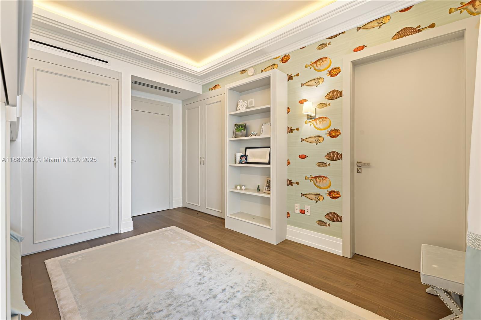 7085 Fisher Island Dr # 7085