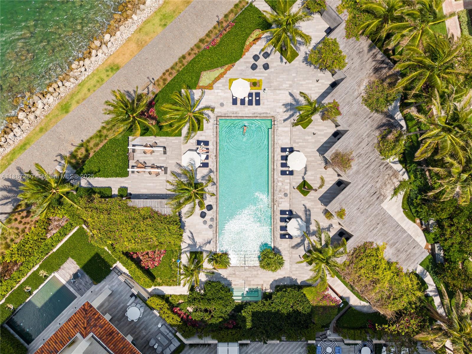 7085 Fisher Island Dr # 7085