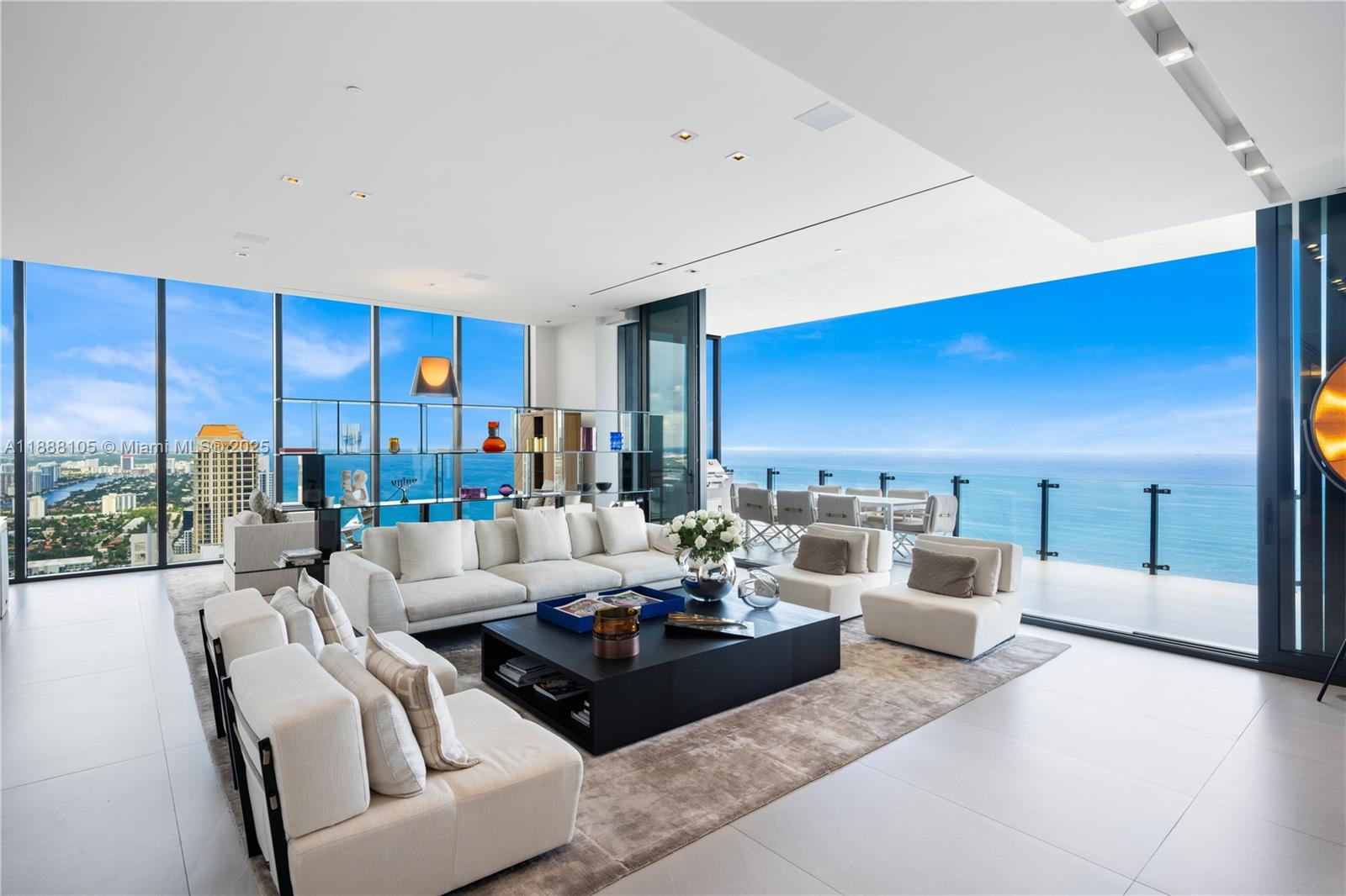 17141 Collins Ave # 1, Sunny Isles Beach Unit: LPH-1