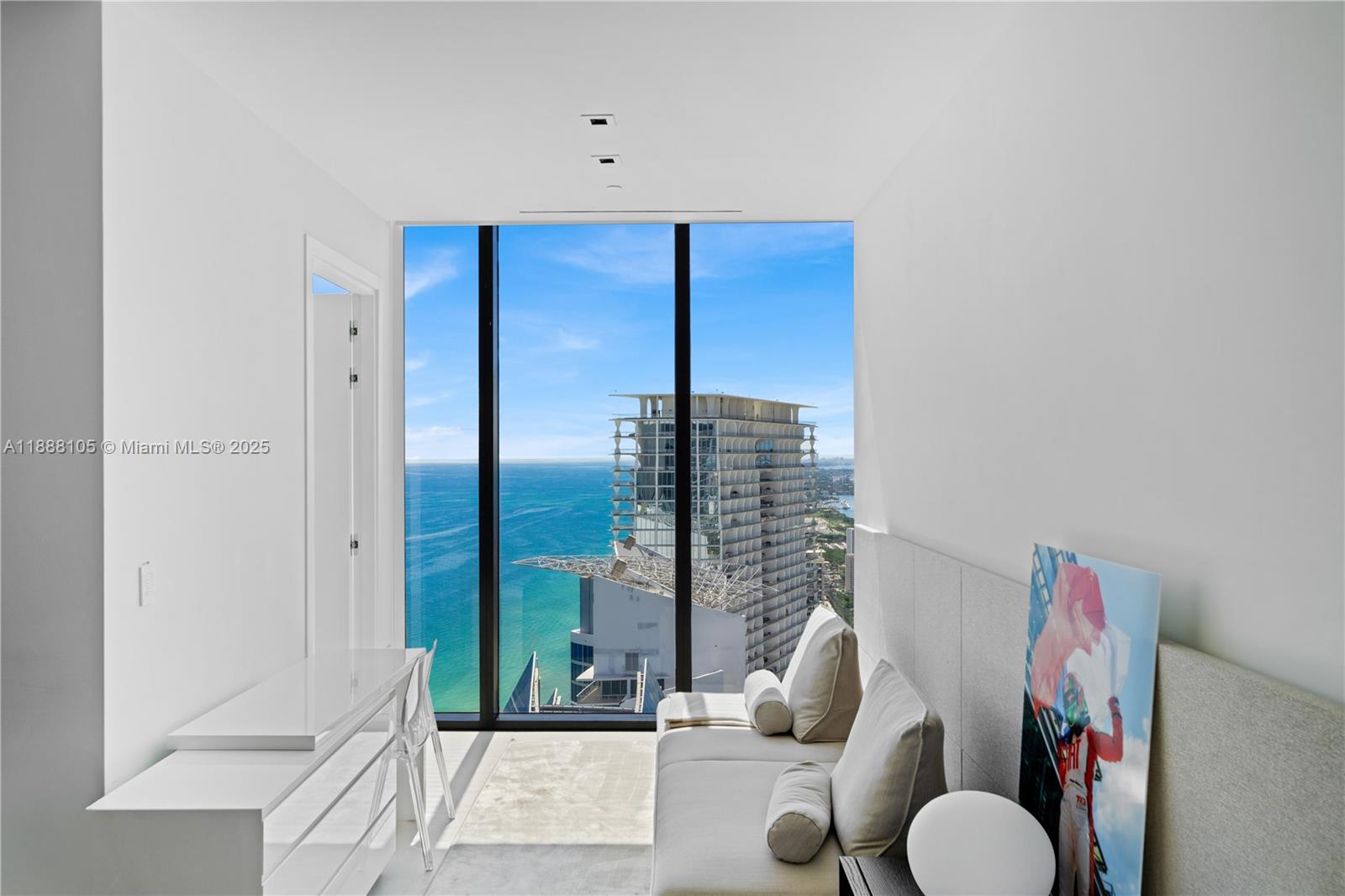 17141 Collins Ave # 1, Sunny Isles Beach Unit: LPH-1
