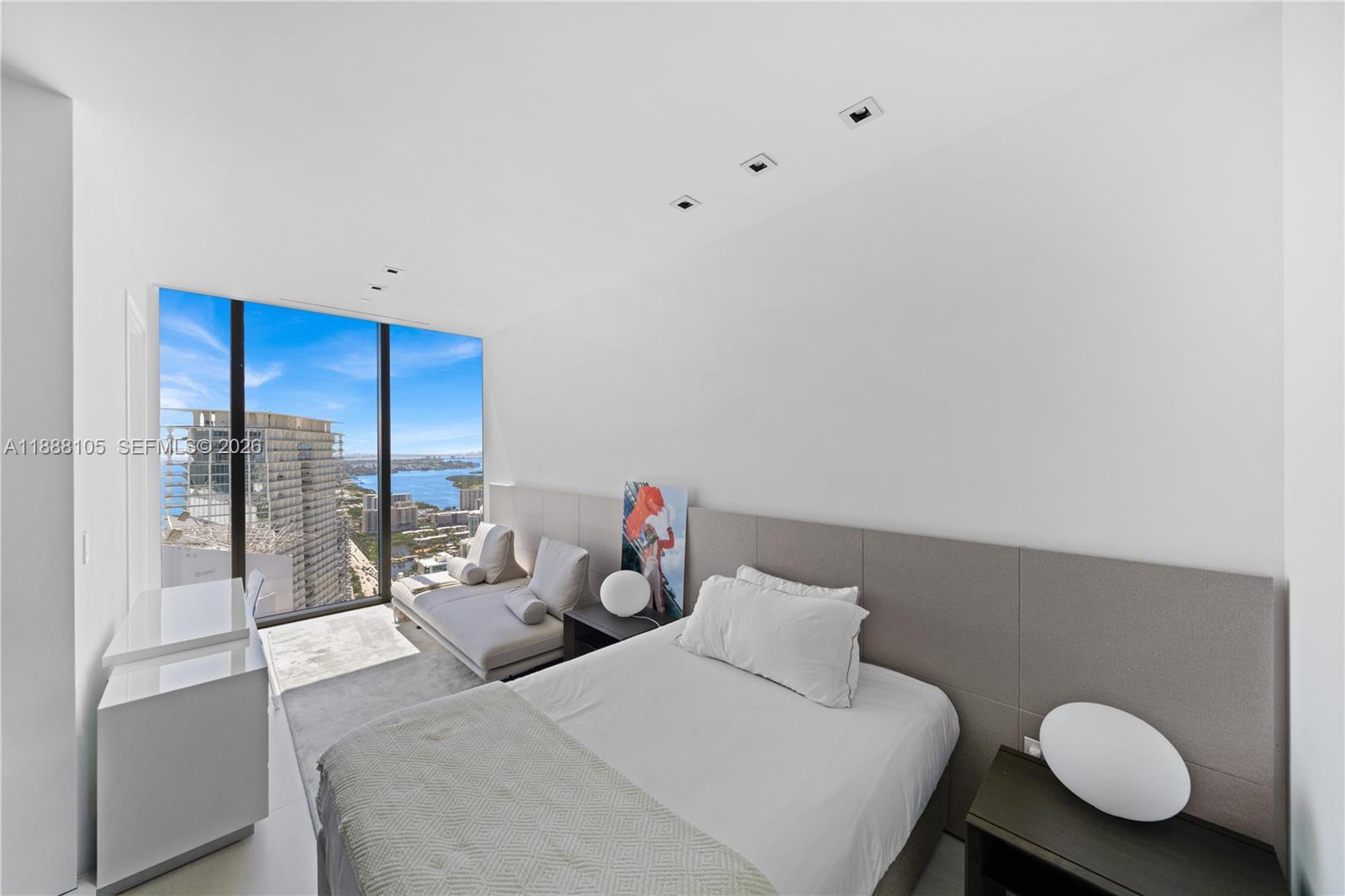 17141 Collins Ave # 1, Sunny Isles Beach Unit: LPH-1