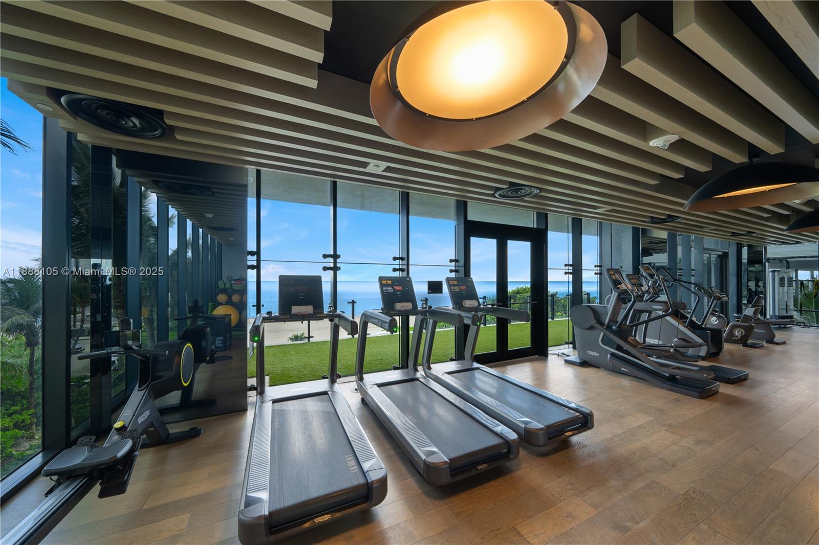 17141 Collins Ave # 1, Sunny Isles Beach Unit: LPH-1