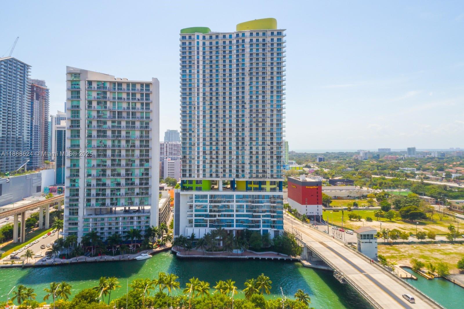 185 SW 7th St # 3605, Miami Unit: 3605