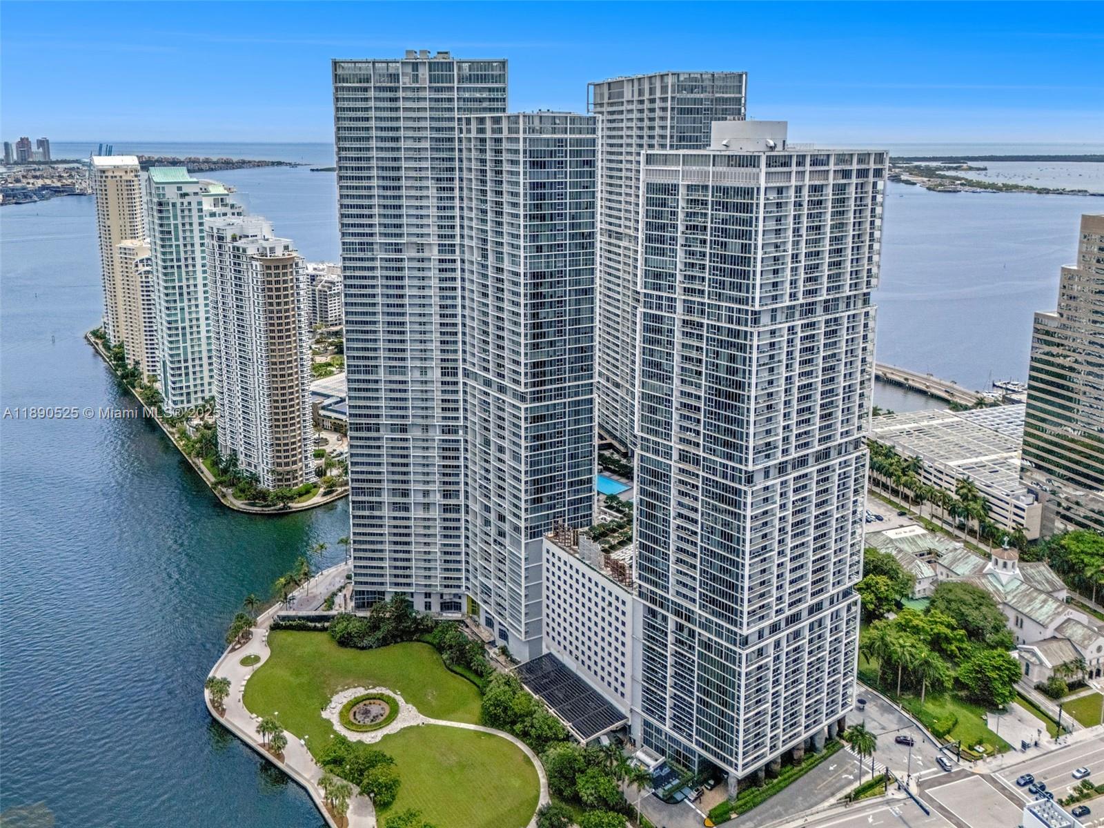 465 Brickell Ave # 4201