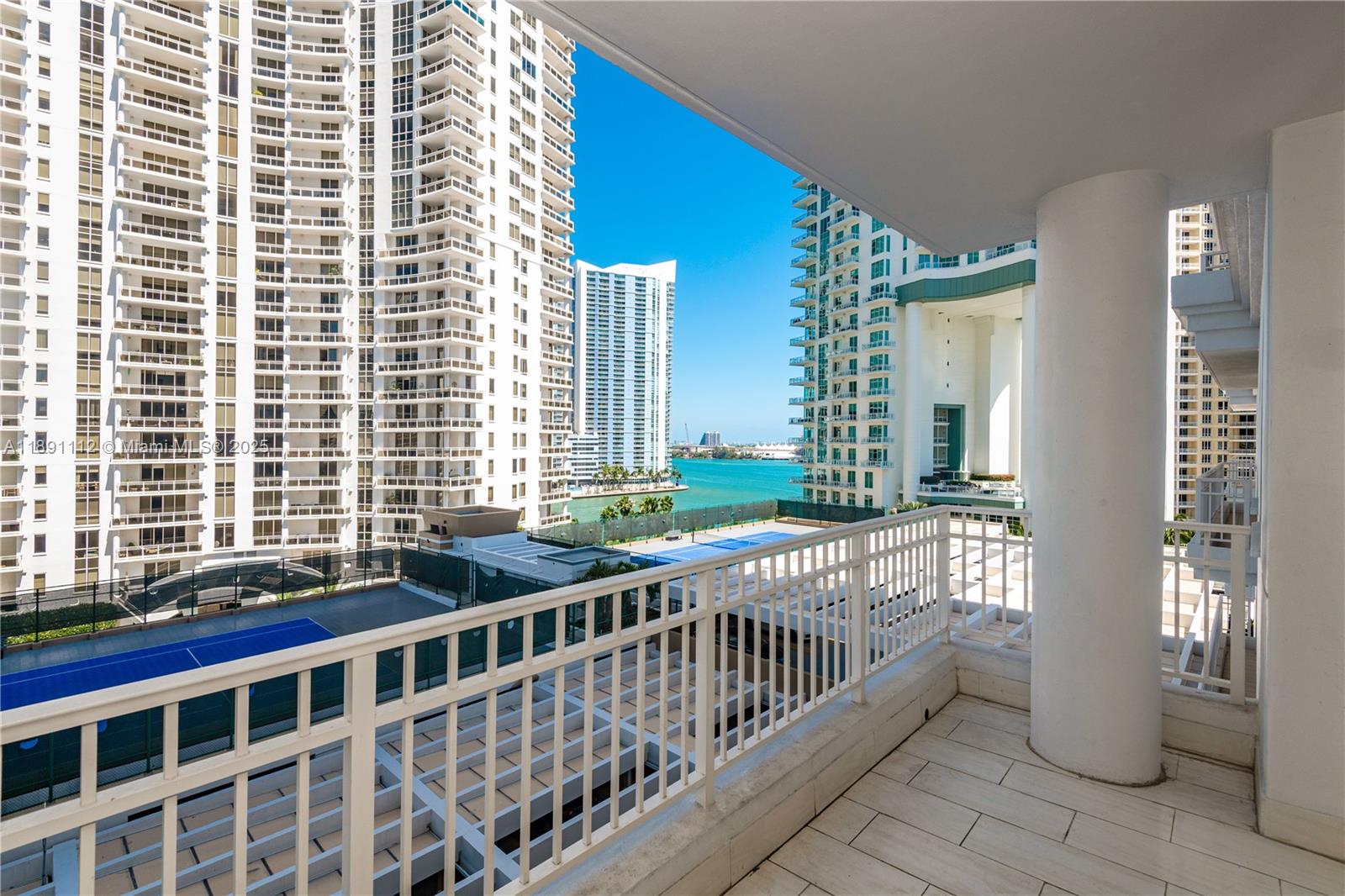 801 Brickell Key Blvd # 908