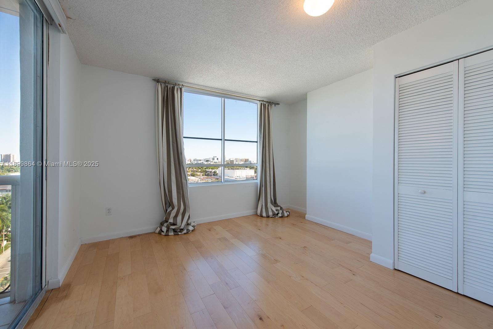 1900 Sunset Harbour Dr Unit: 1205/07
