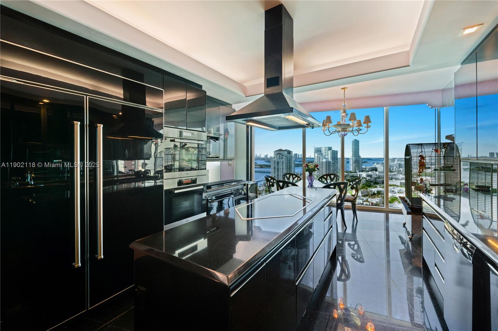 300 S Pointe Dr # 3103