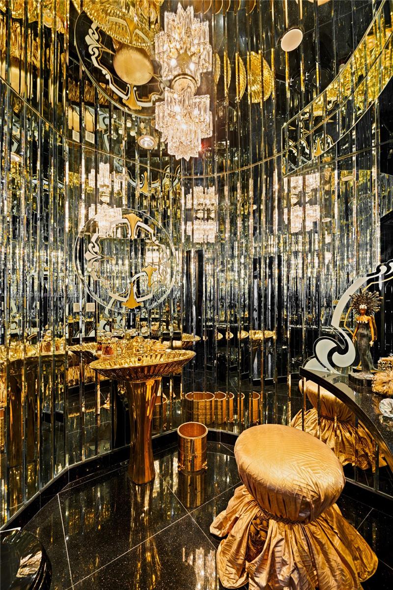 300 S Pointe Dr # 3103