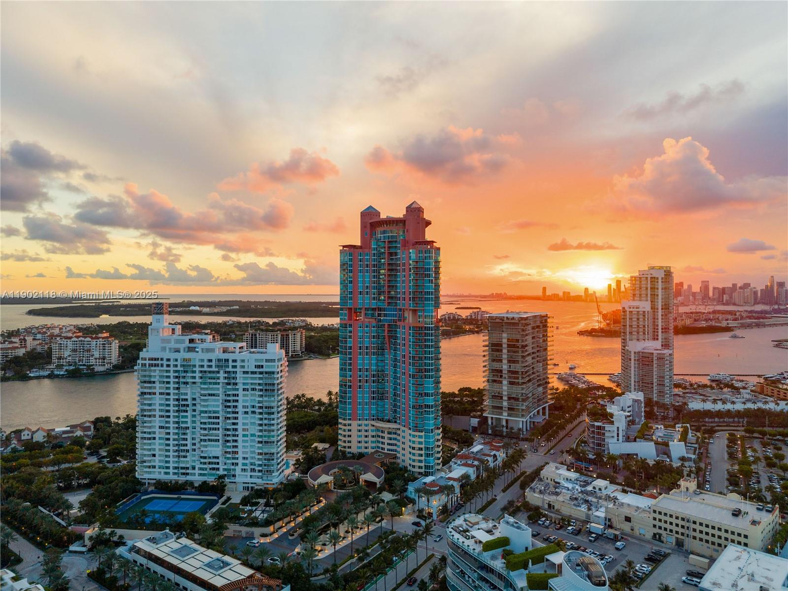 300 S Pointe Dr # 3103