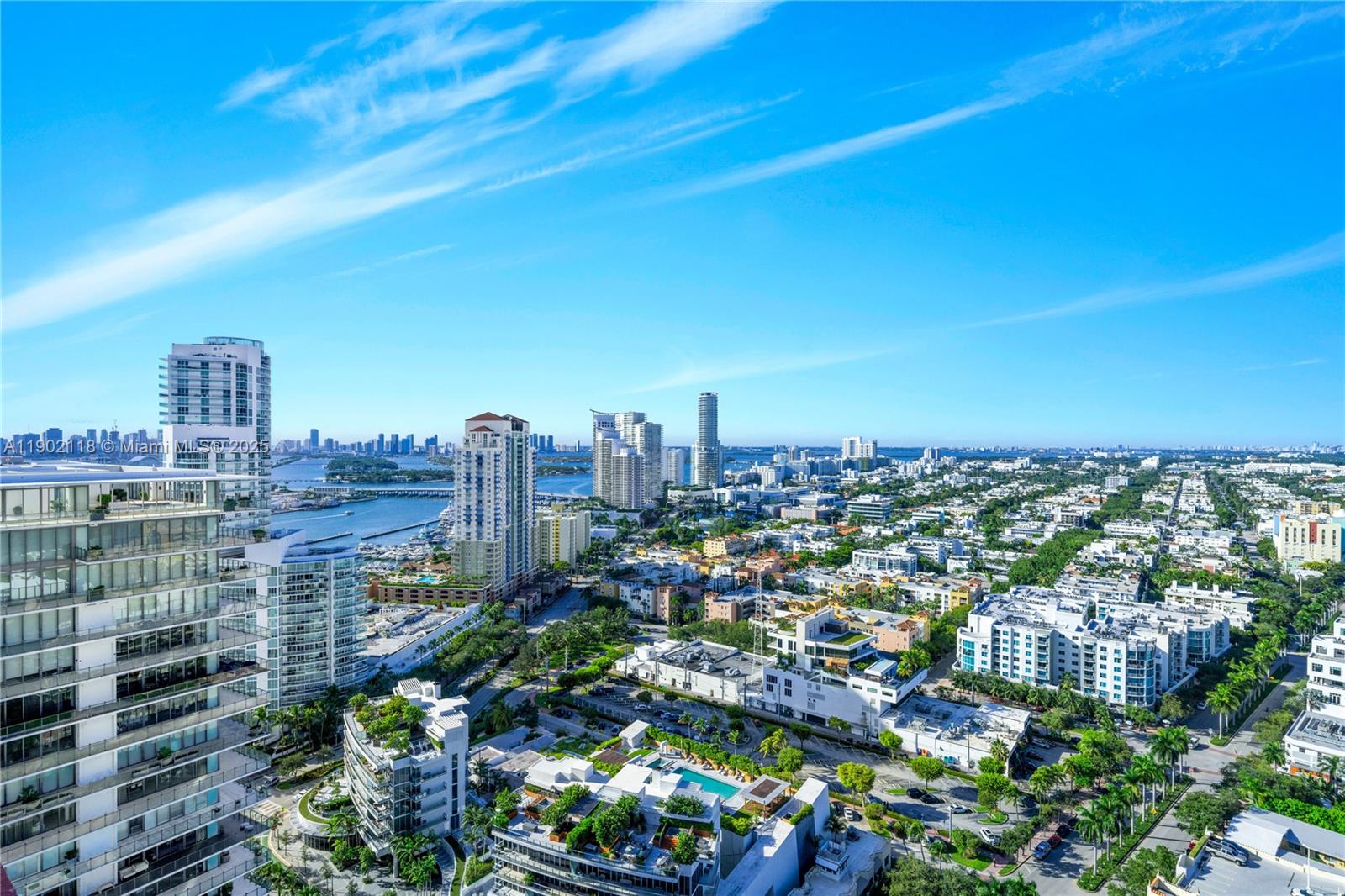 300 S Pointe Dr # 3103