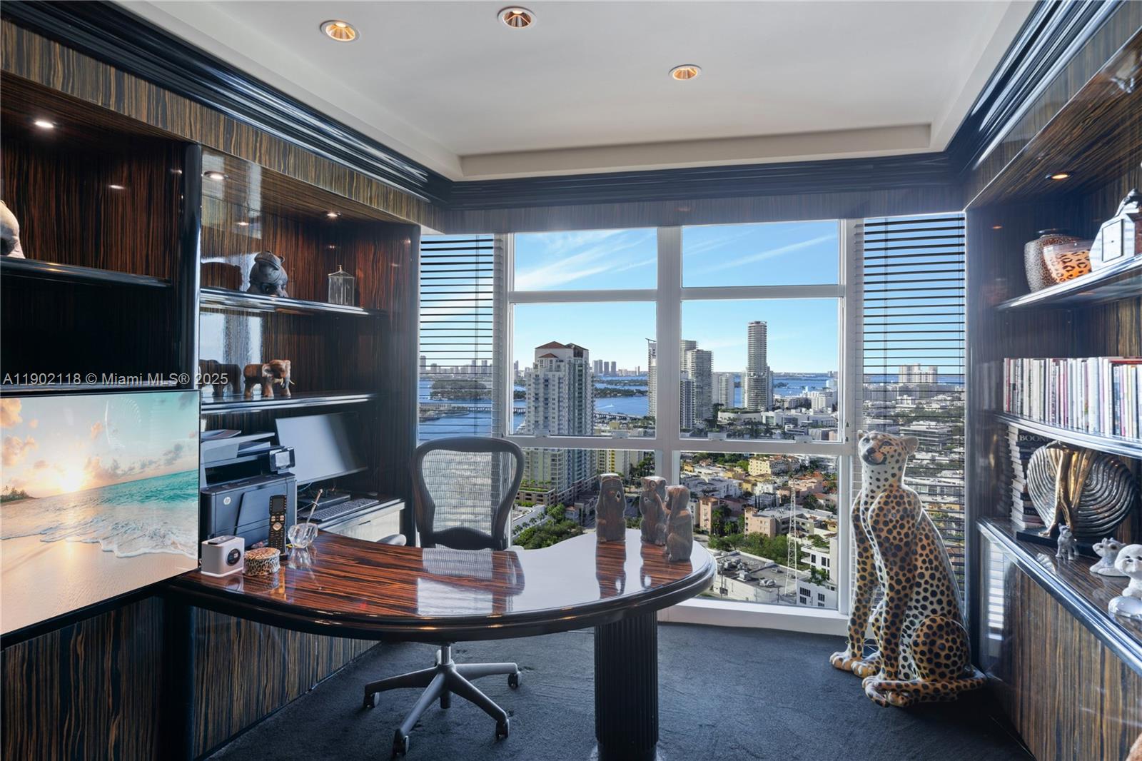 300 S Pointe Dr # 3103