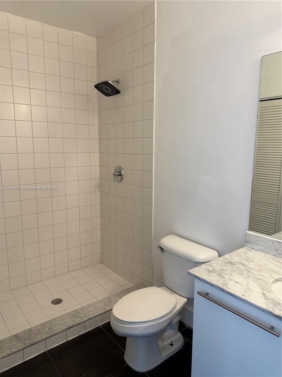 888 Biscayne Blvd # 4704