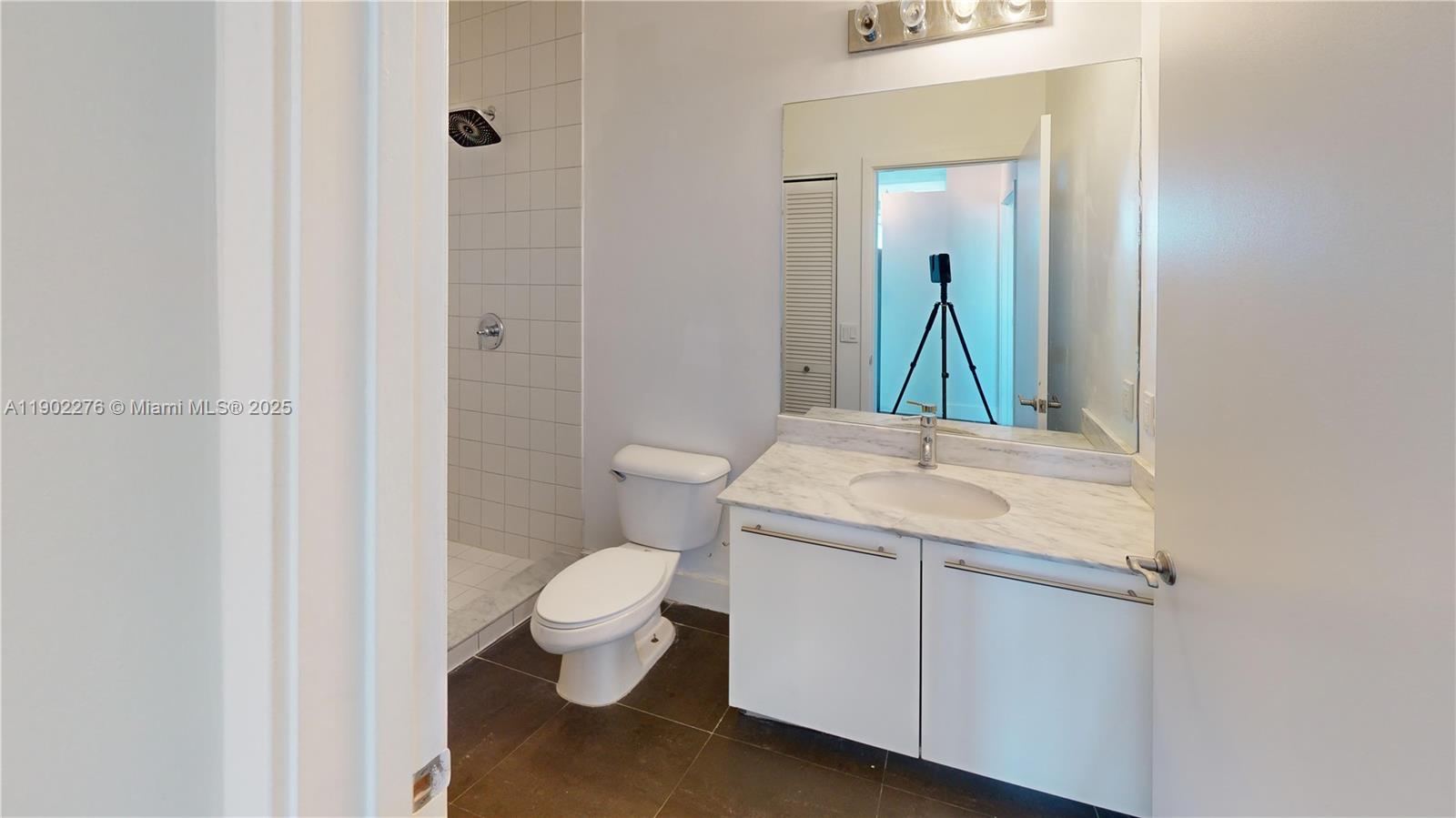 888 Biscayne Blvd # 4704