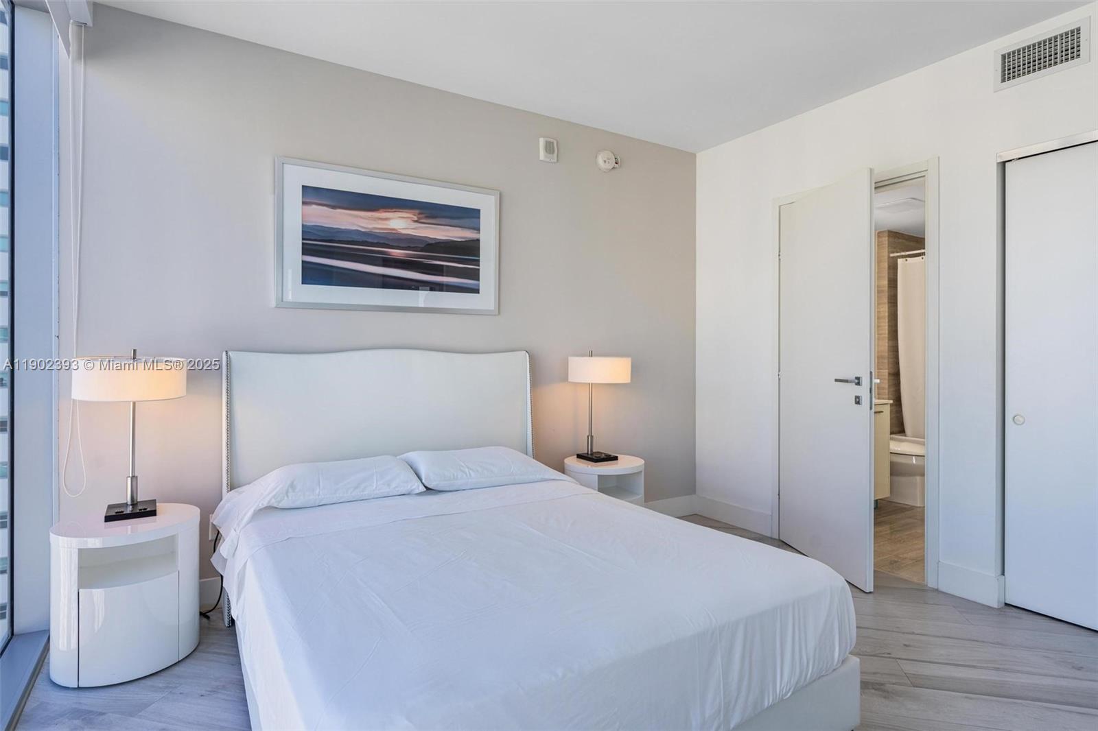 1300 Brickell Bay Dr # 3307, Miami Unit: 3307