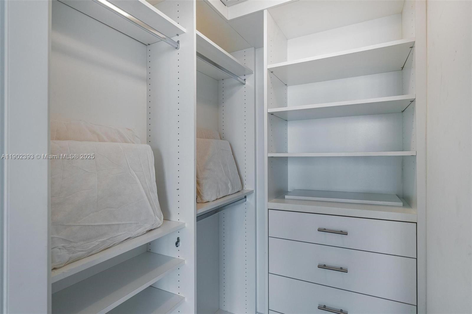 1300 Brickell Bay Dr # 3307, Miami Unit: 3307