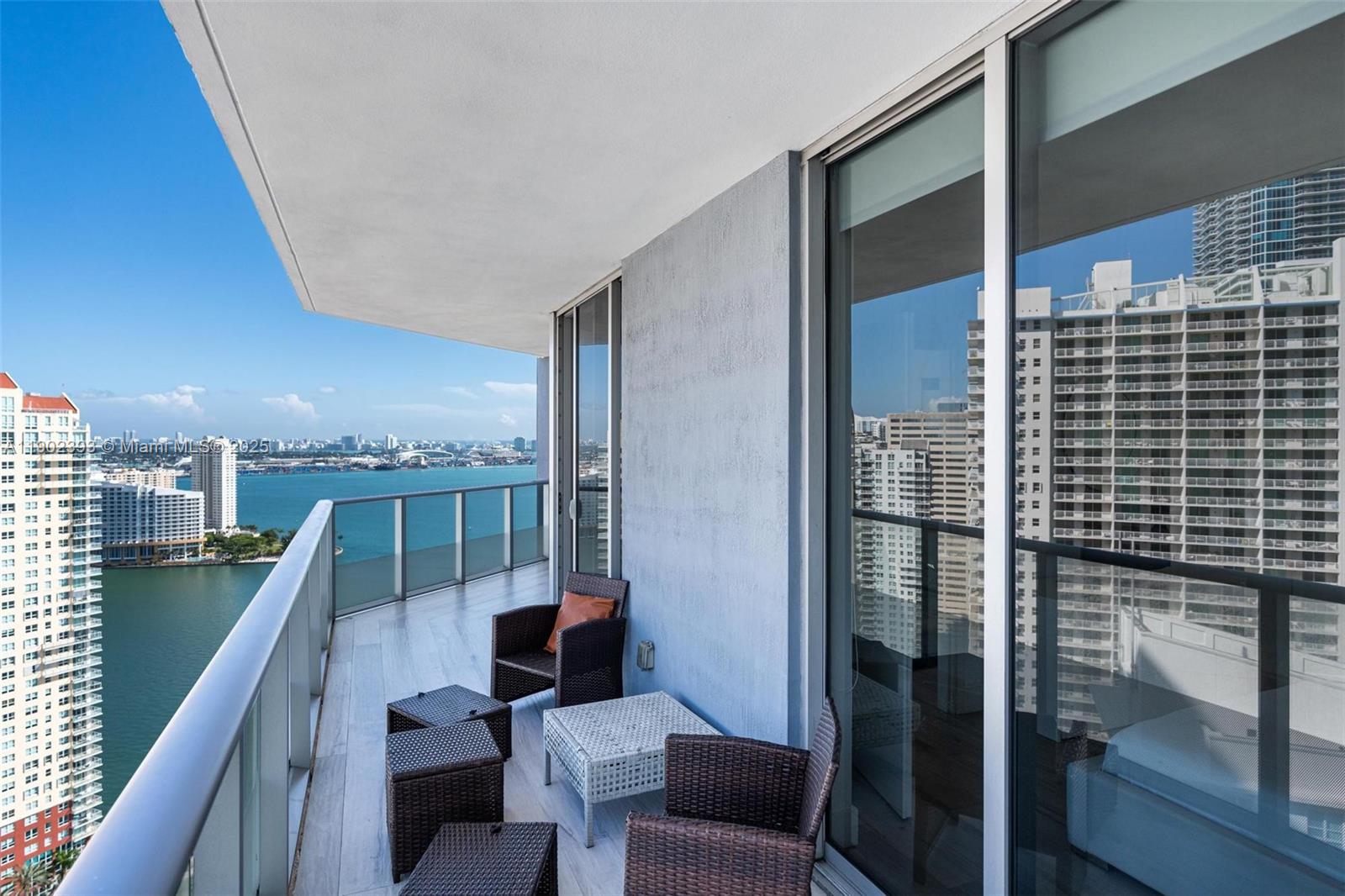 1300 Brickell Bay Dr # 3307, Miami Unit: 3307