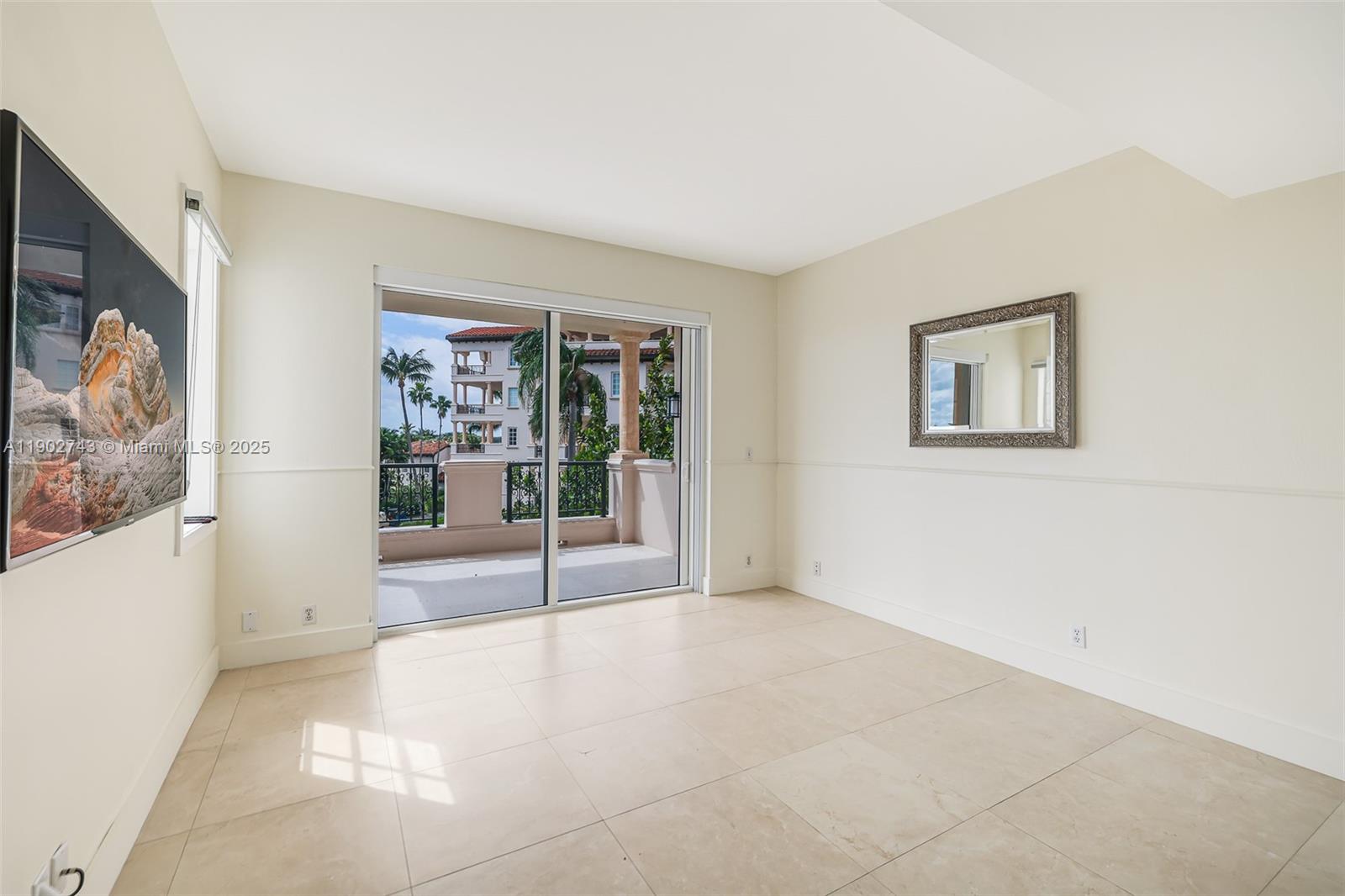 19236 Fisher Island Dr # 19236