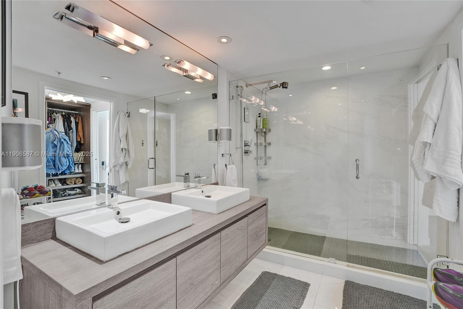 400 Sunny Isles Blvd # 116