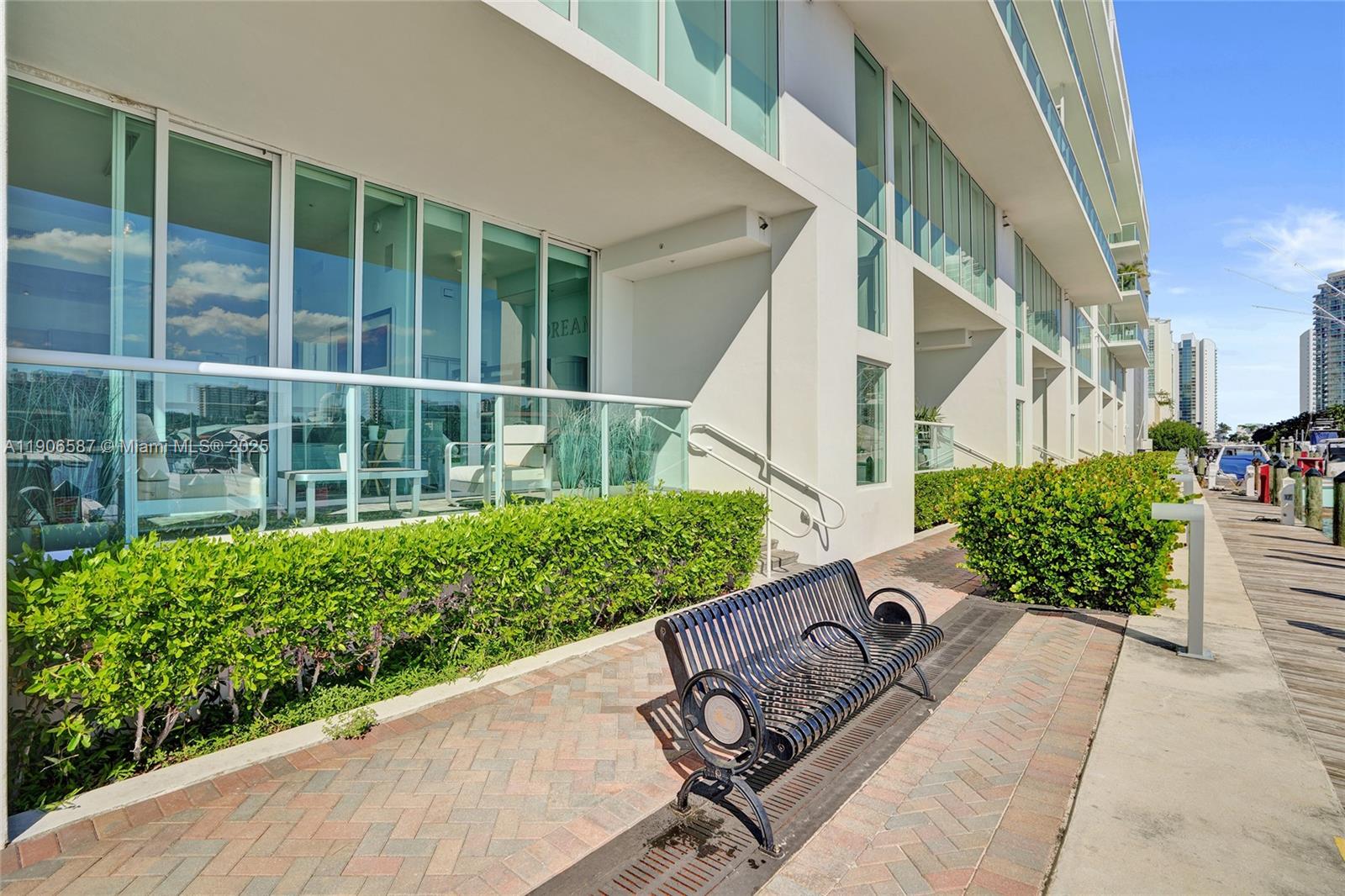 400 Sunny Isles Blvd # 116