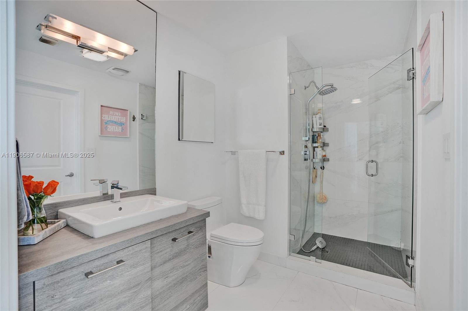 400 Sunny Isles Blvd # 116