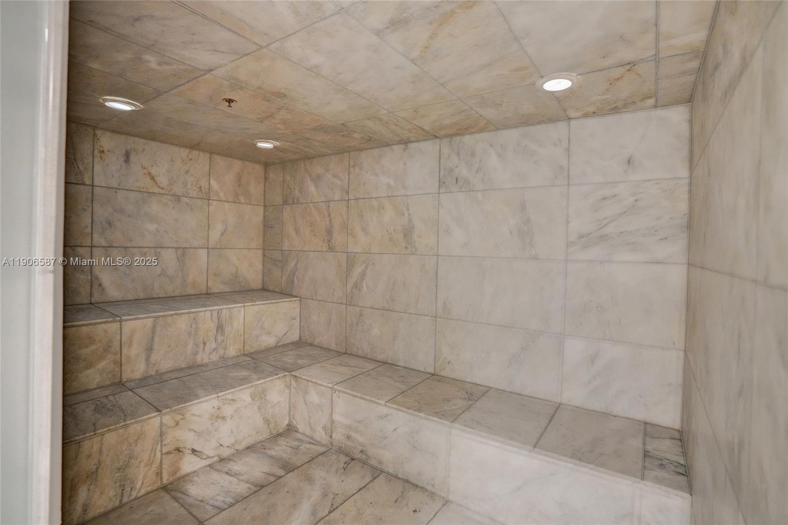 400 Sunny Isles Blvd # 116