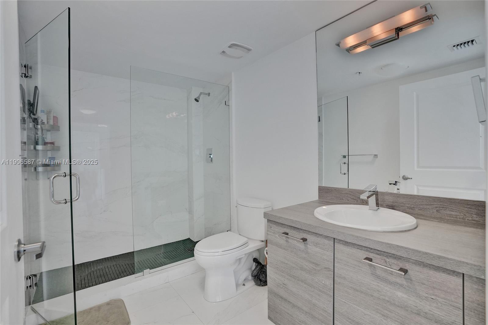 400 Sunny Isles Blvd # 116