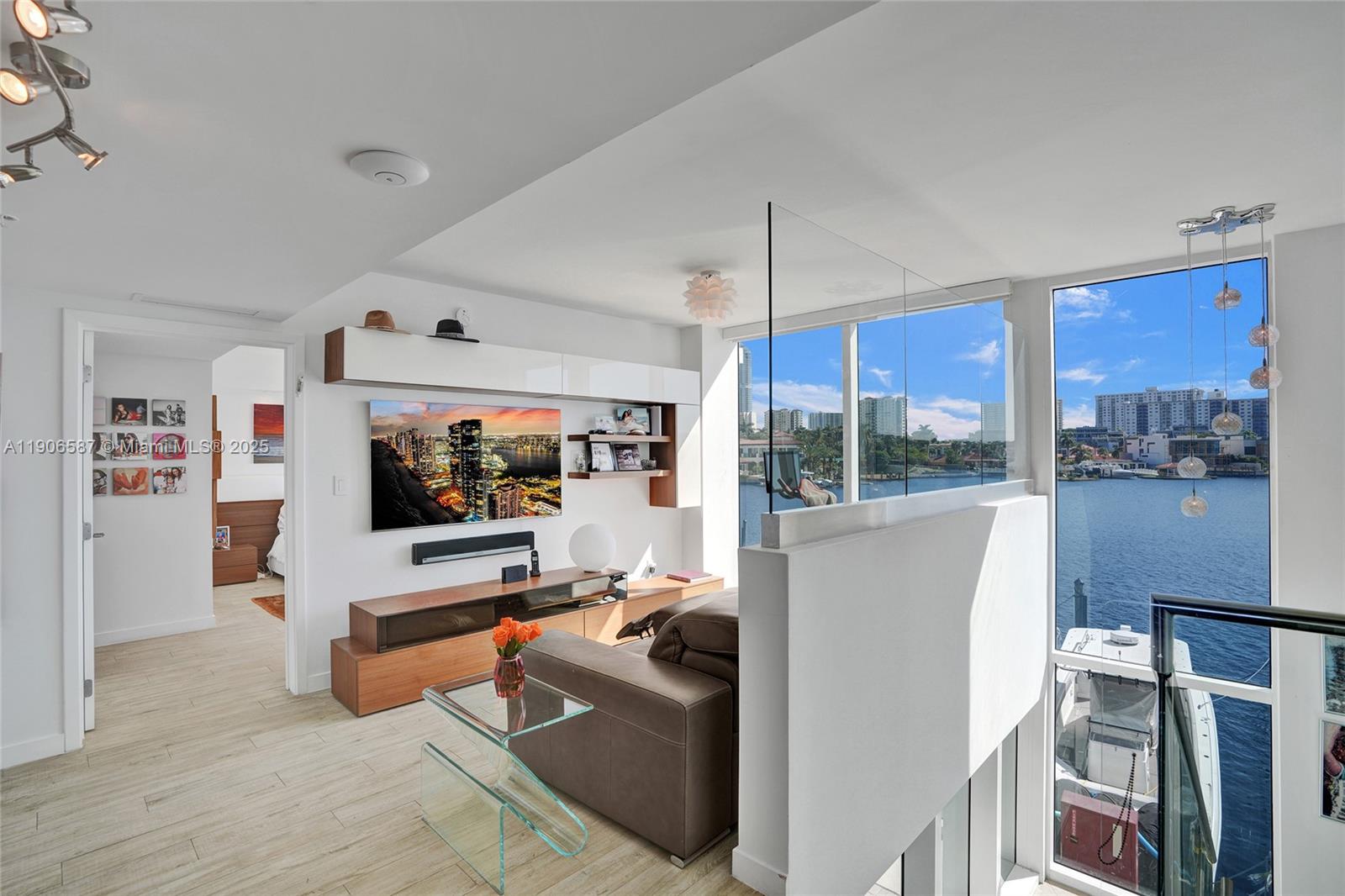400 Sunny Isles Blvd # 116