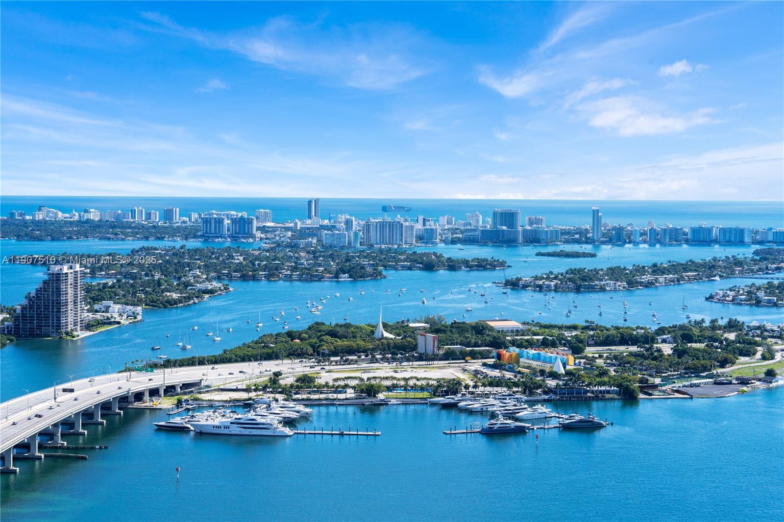 1000 Biscayne Blvd # 4901 Unit: LPH 4901