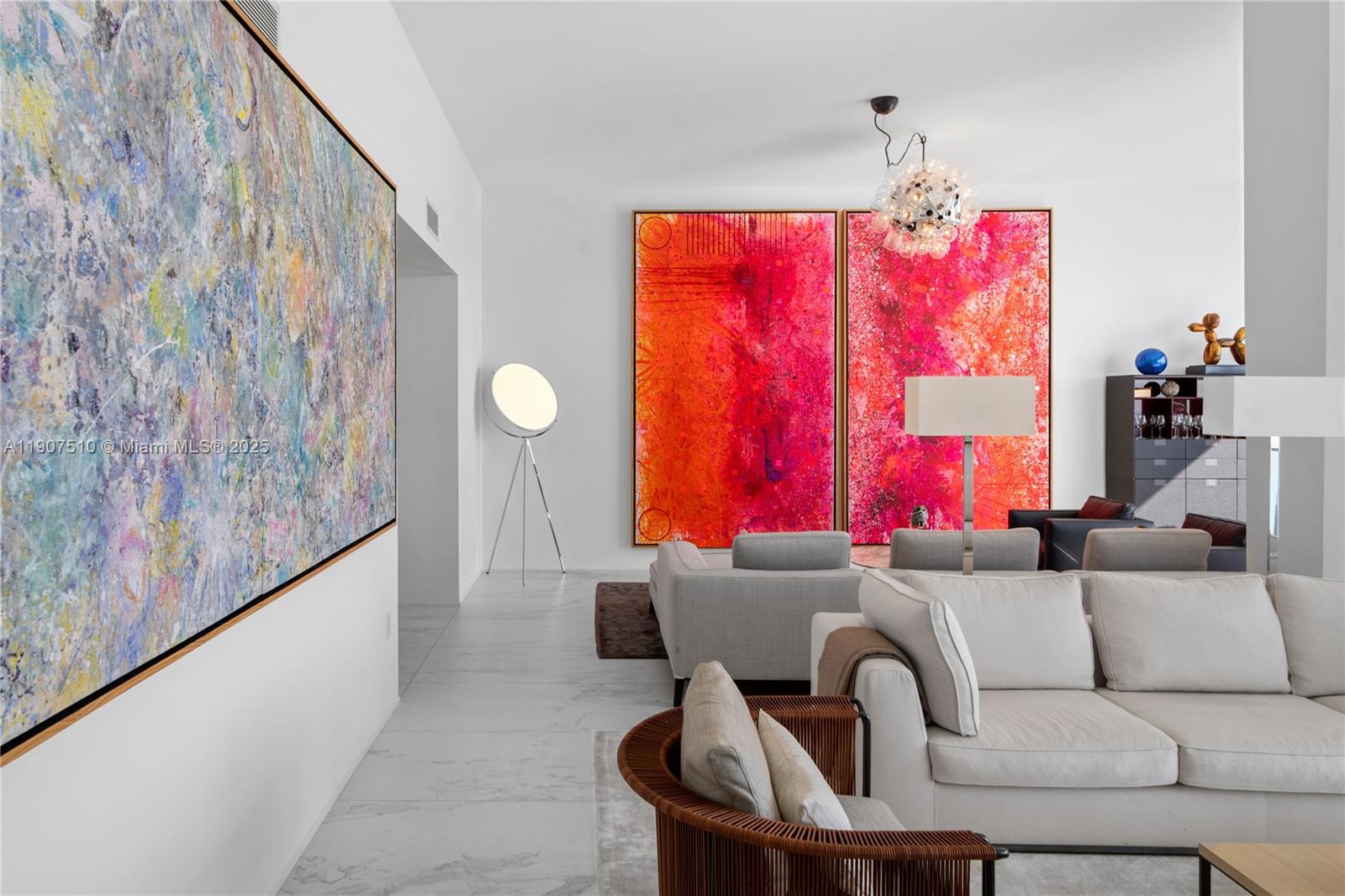 1000 Biscayne Blvd # 4901 Unit: LPH 4901