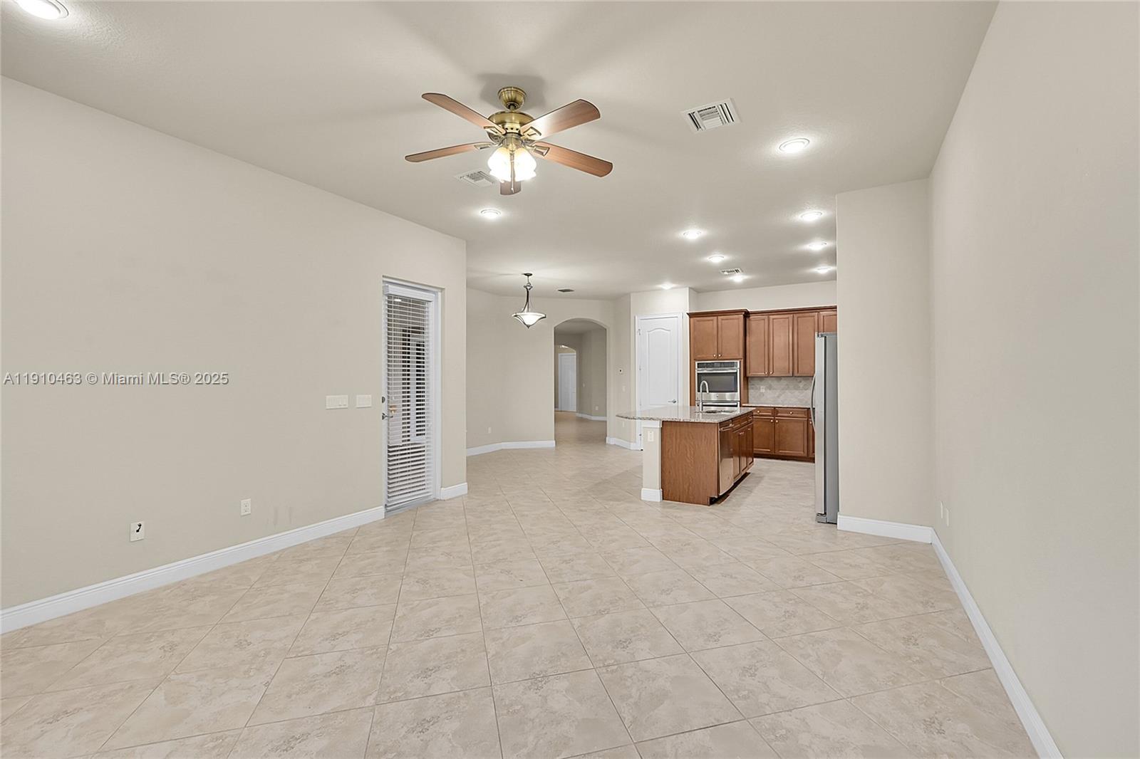 9051 Edgewater Bnd # 9051