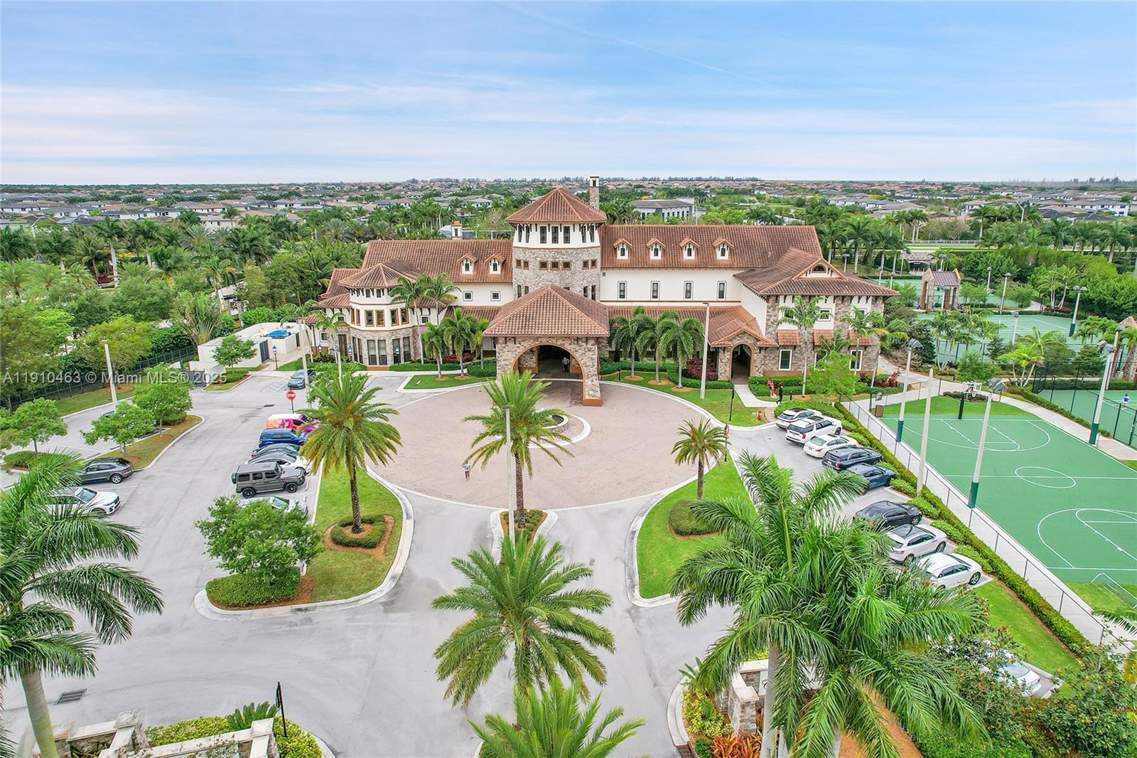 9051 Edgewater Bnd # 9051