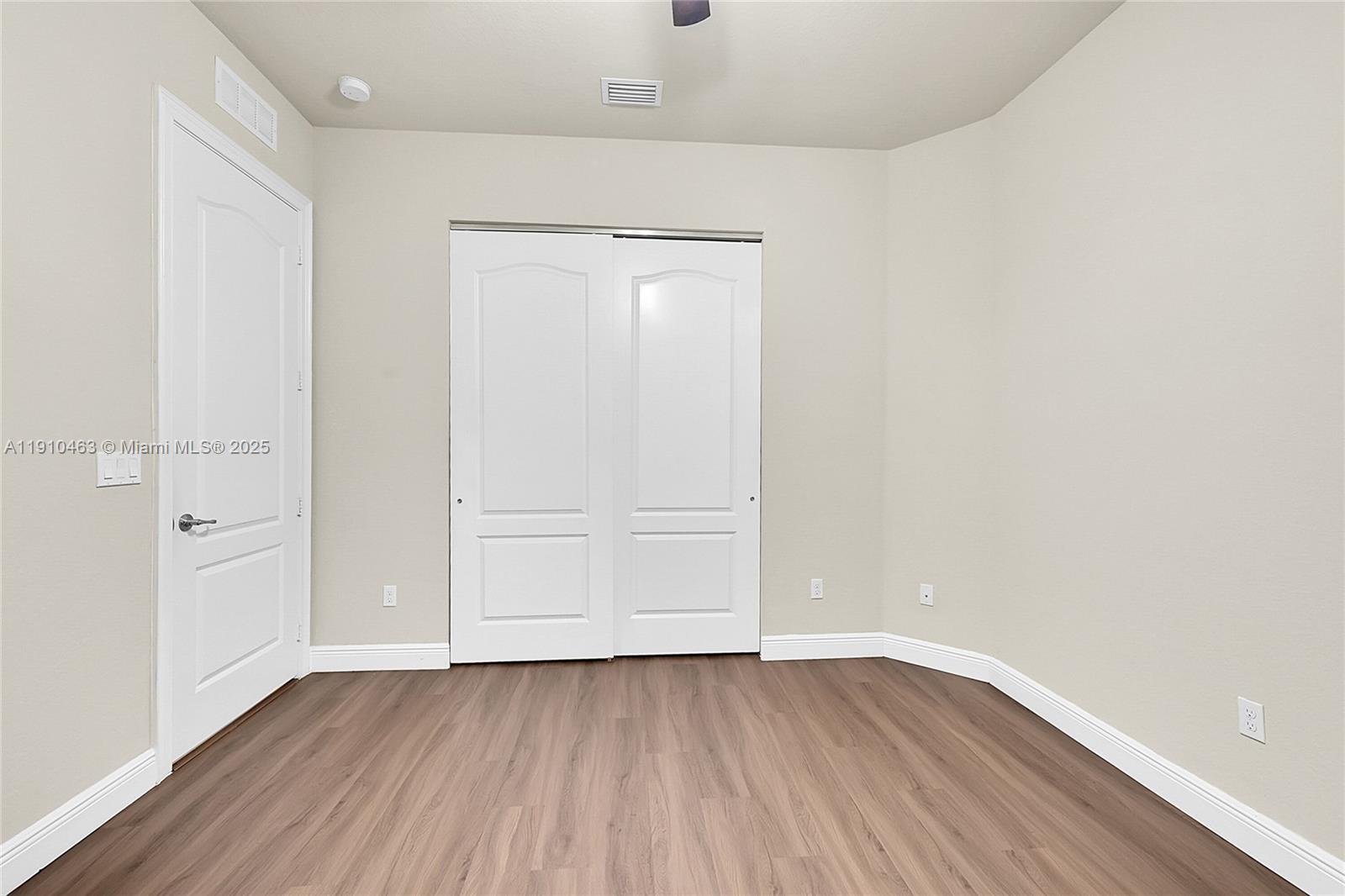 9051 Edgewater Bnd # 9051