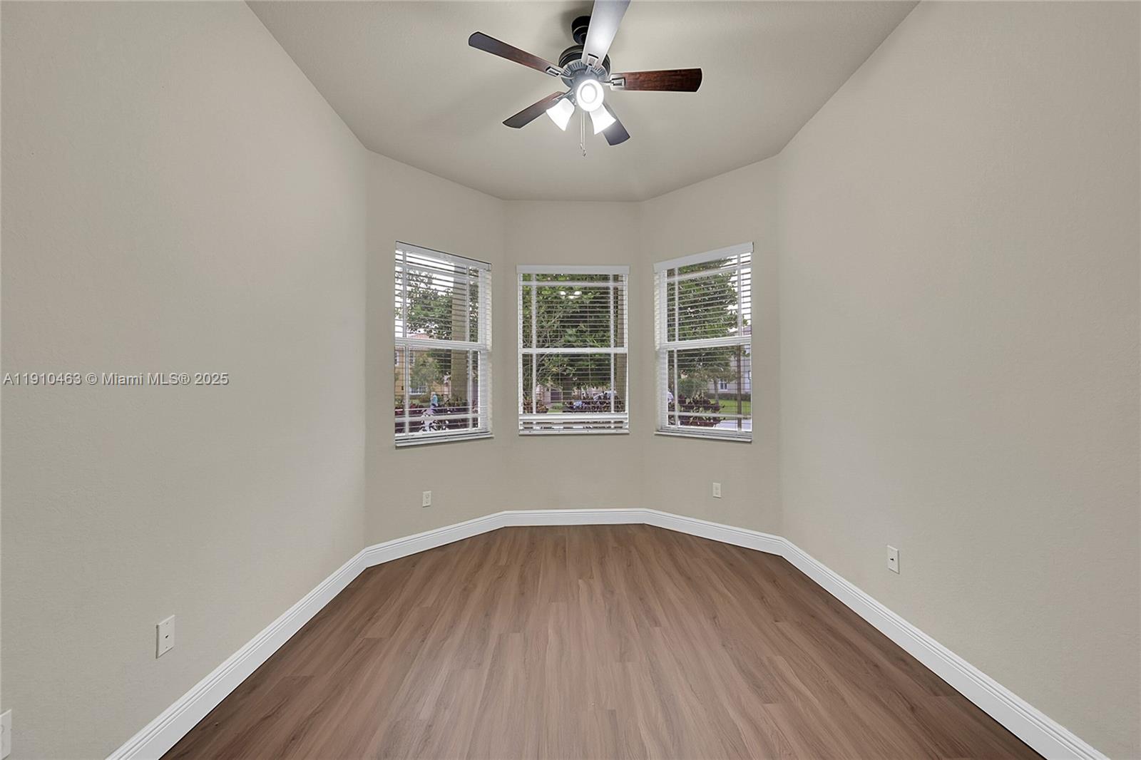 9051 Edgewater Bnd # 9051