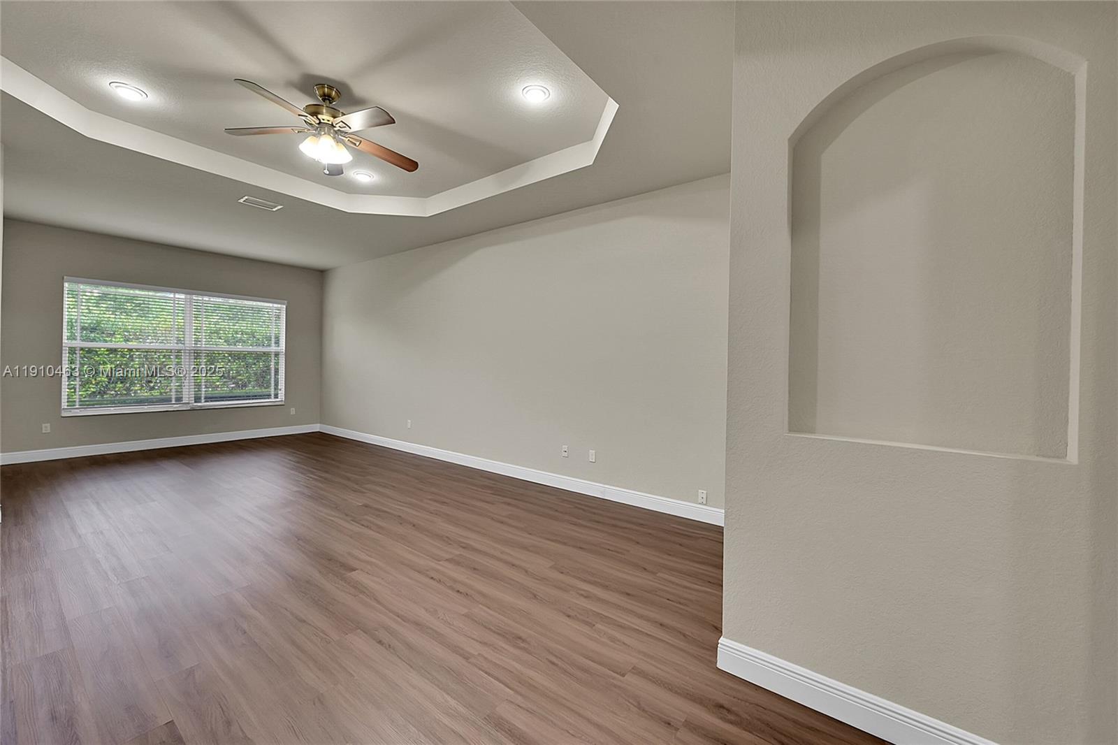 9051 Edgewater Bnd # 9051