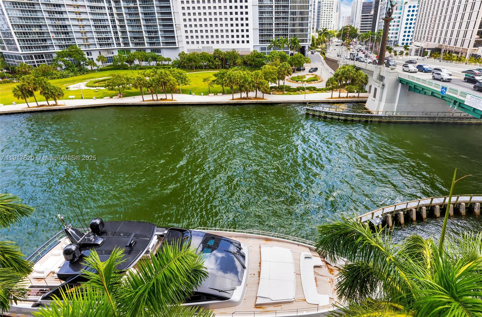 200 Biscayne Boulevard Way # 504