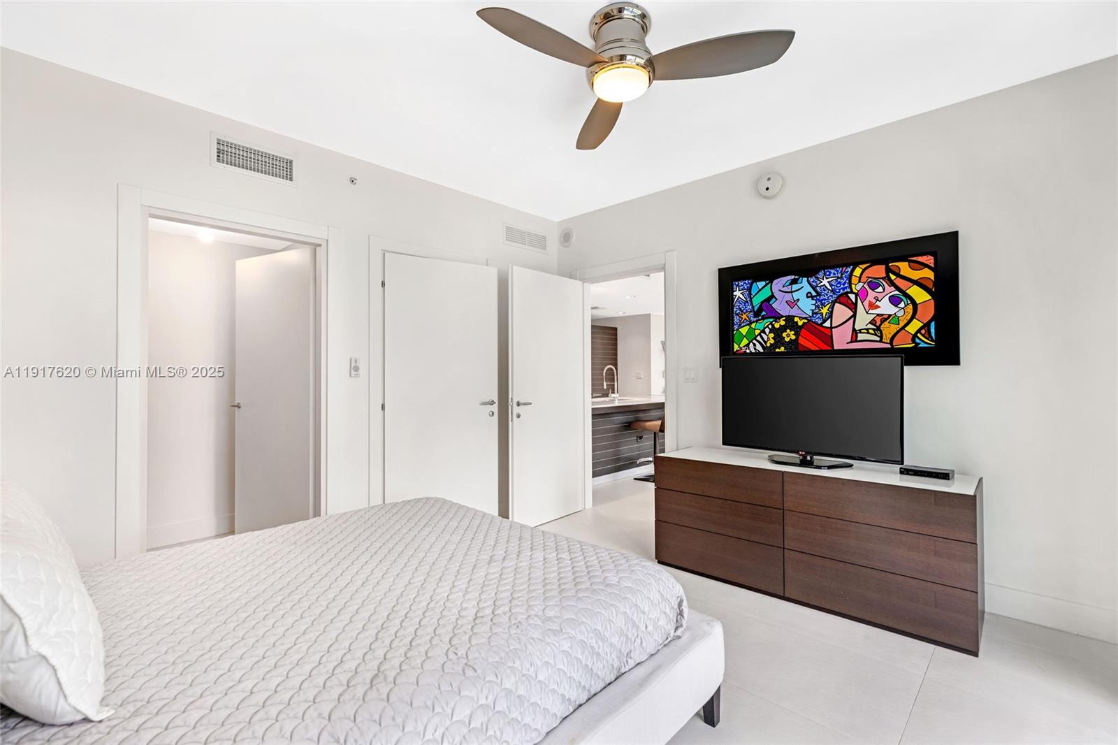 200 Biscayne Boulevard Way # 504