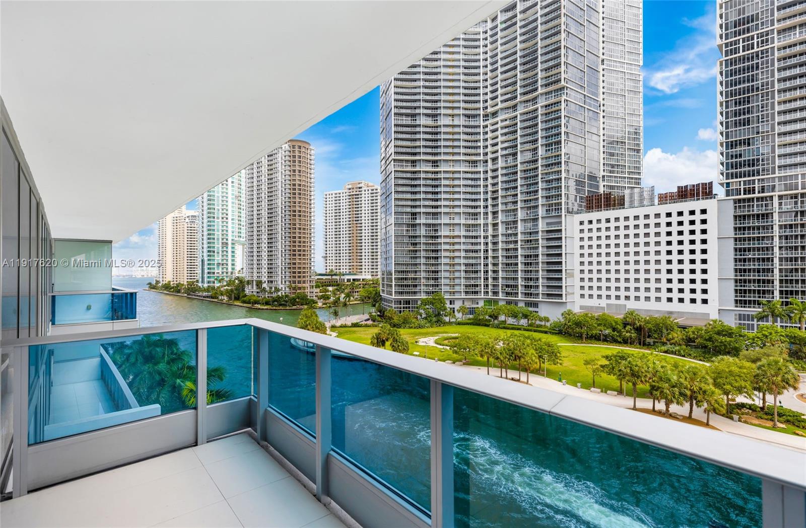 200 Biscayne Boulevard Way # 504