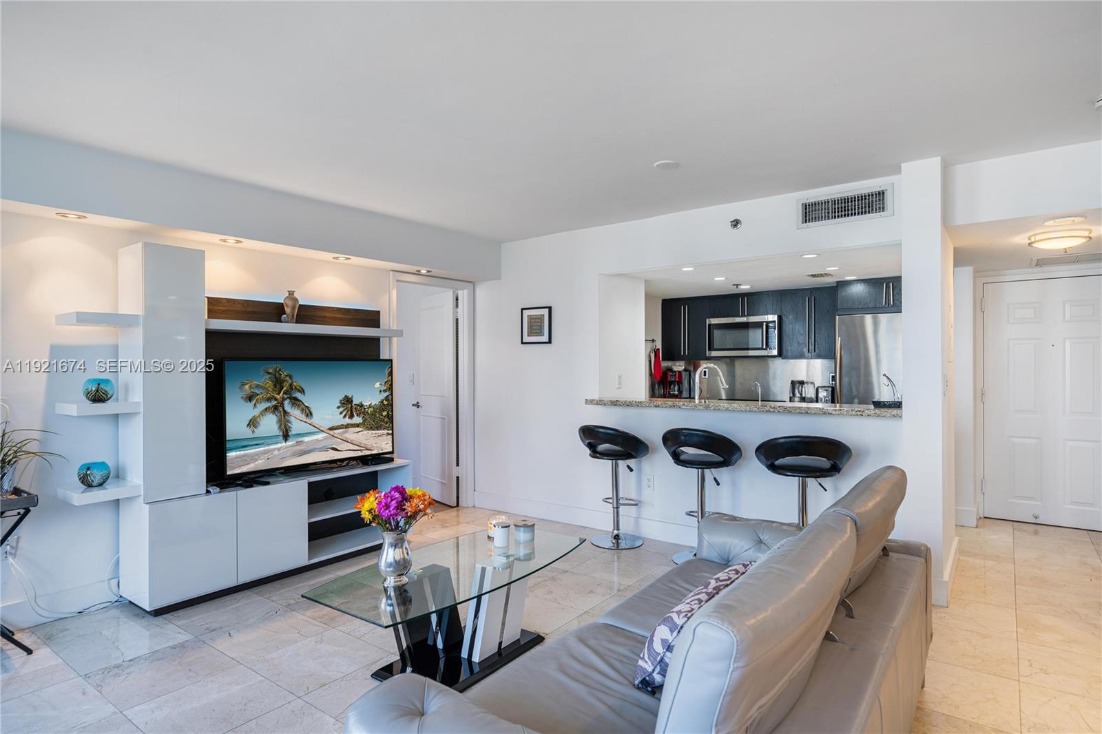 540 Brickell Key Dr # 1411