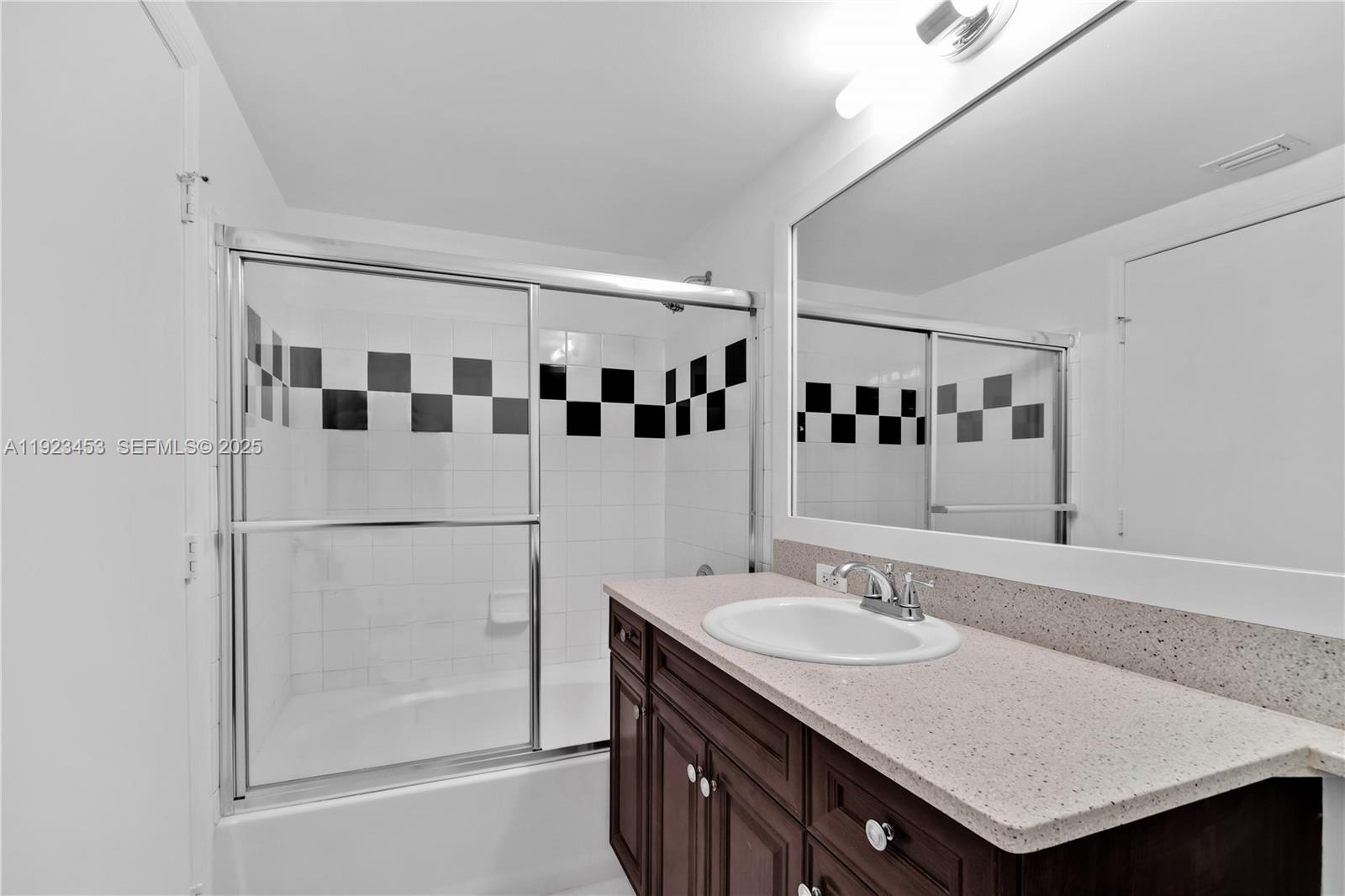 1330 West Ave # 1009