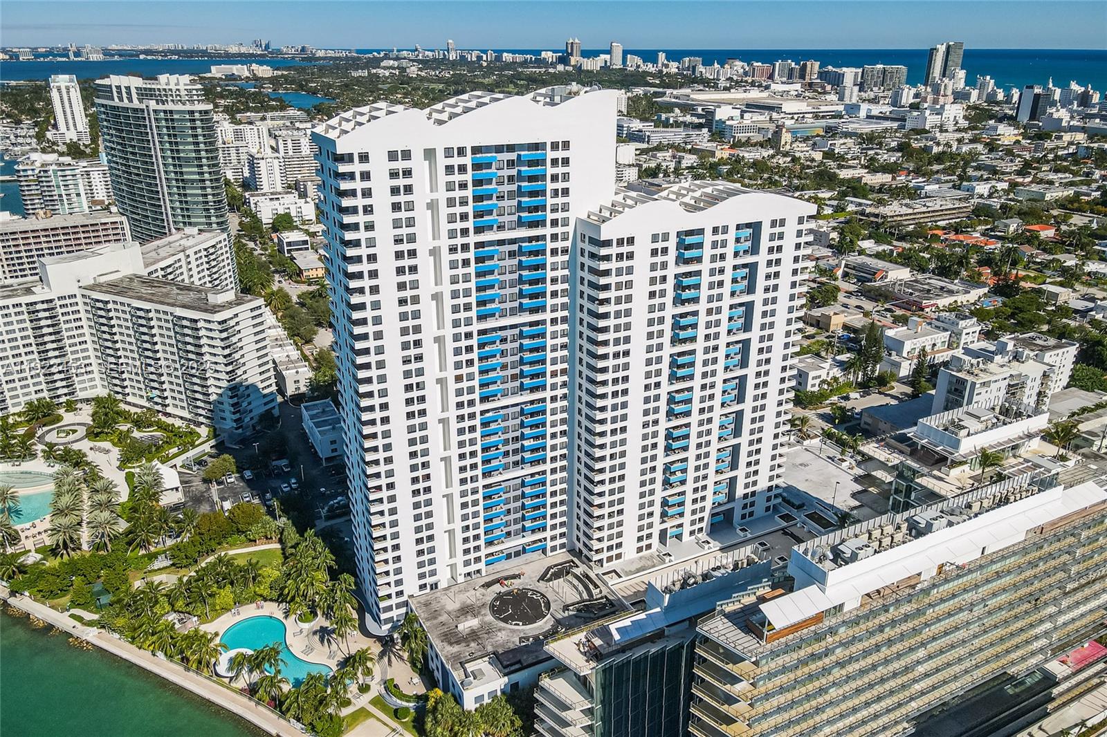 1330 West Ave # 1009