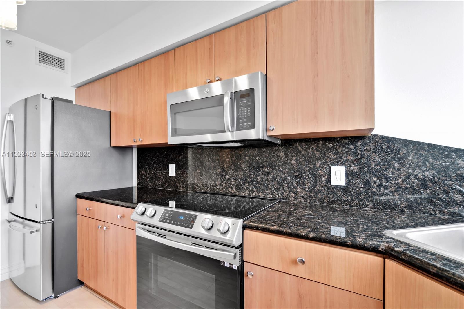 1330 West Ave # 1009
